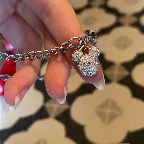 Disney charm bracelet - Picture 2 of 5